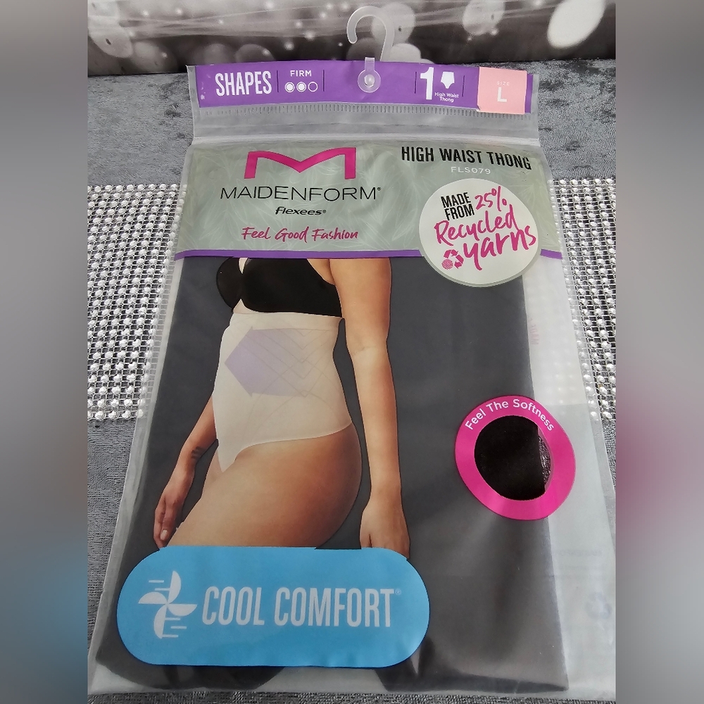 Maidenform Women's Flexees Feel Good Fashion Thong- Shapewear- Black- NWT- Large